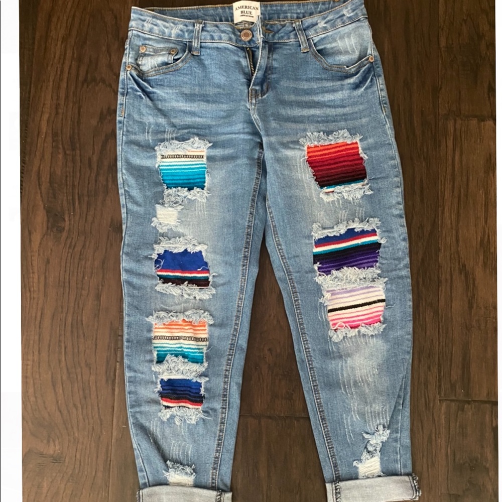 Adorable Serape Distressed Denim Capris